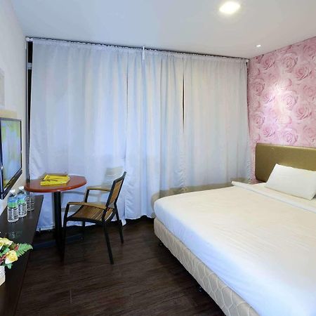 Casa Hotel near KLIA 1 Sepang Bagian luar foto