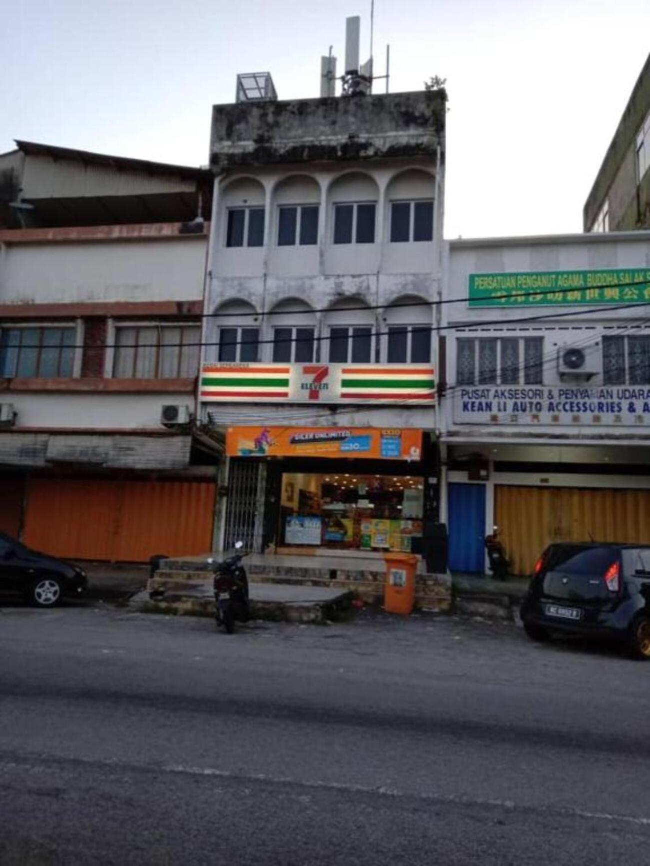 Casa Hotel near KLIA 1 Sepang Bagian luar foto