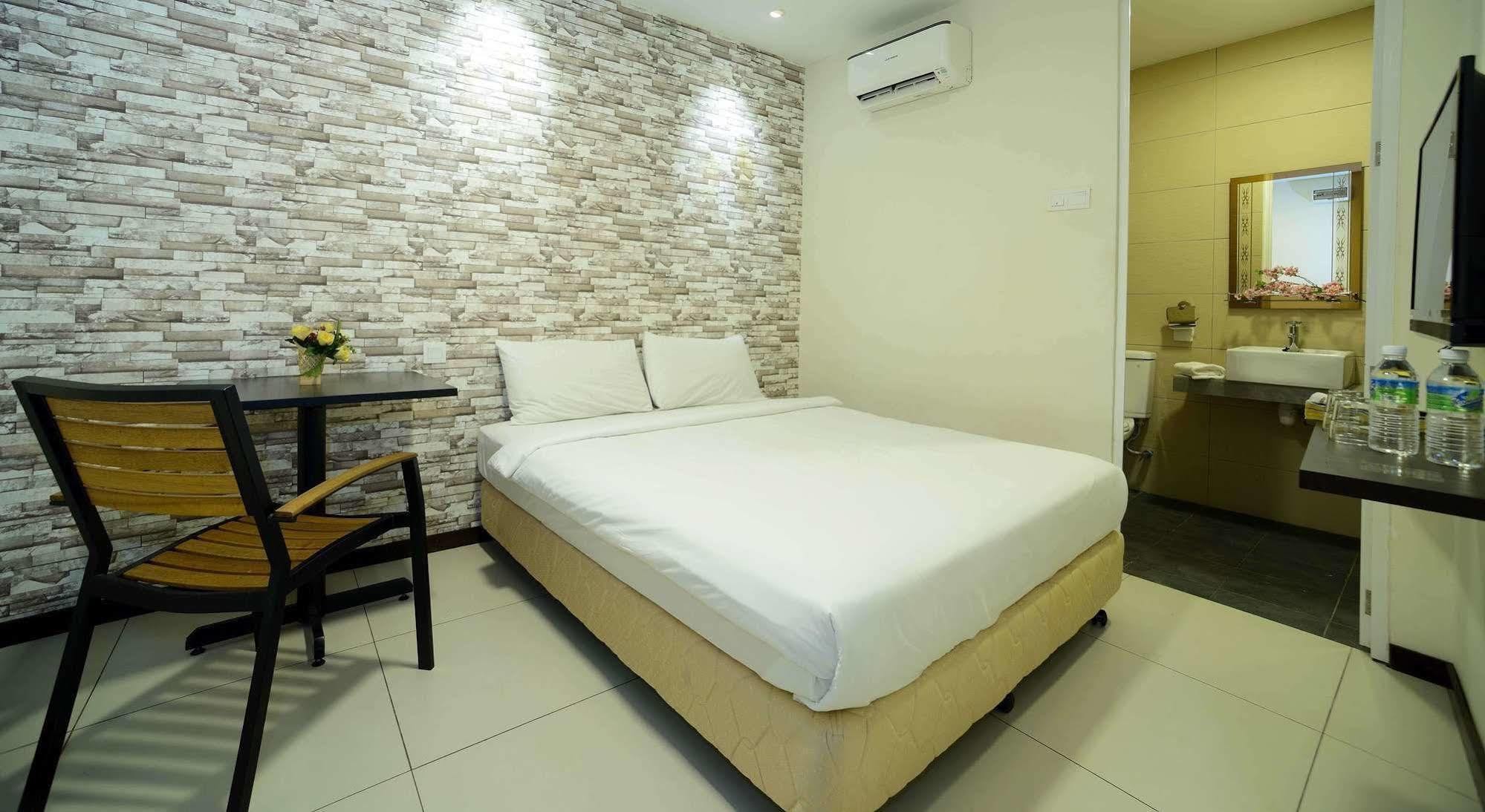 Casa Hotel near KLIA 1 Sepang Bagian luar foto